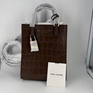 NWT Marc Jacobs Dark Brown Croc-Embossed Two Way bag
